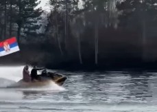 Čudo na Bogojavljenje u Parizu: Od prizora na nebu svi zanijemili (VIDEO)