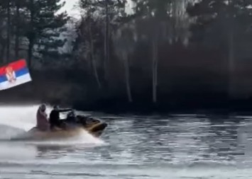 Čudo na Bogojavljenje u Parizu: Od prizora na nebu svi zanijemili (VIDEO)