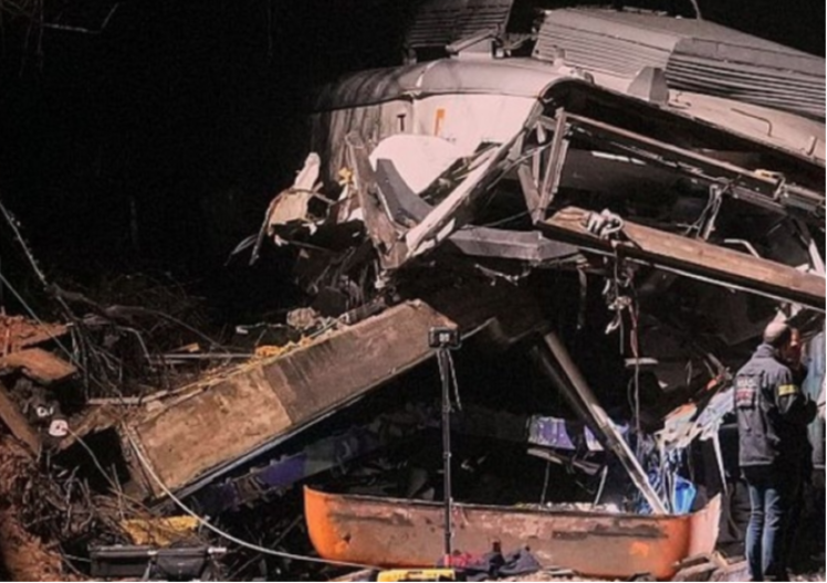 Nova nesreća u Španiji: Mašinovođa poginuo, desetine povrijeđenih