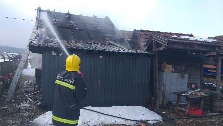 Petrovo: Požar u ugostiteljskom objektu