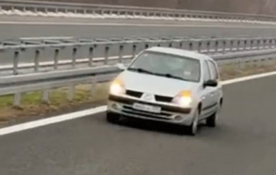Opasnost na auto-putu: Vozač ušao u kontra smjer (VIDEO)