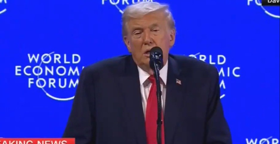 Gaf Trampa u Davosu: Pomiješao Grenland i Island tokom govora (VIDEO)