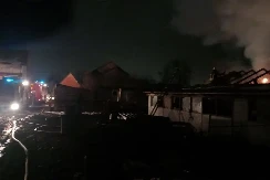 Ugašen požar na farmi svinja u Bijeljini (FOTO)