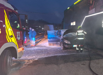 Dva požara u Banjaluci, intervenisali vatrogasci