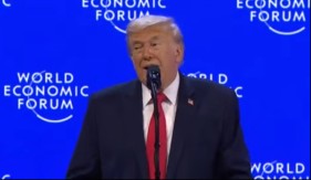 Nova drama u Davosu: Tramp snimljen s velikom modricom, reagovala Bijela kuća