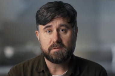 Porodica krila strašnu tajnu od njega: Odgajan je kao djevojčica, sa 19 godina svijet mu se srušio