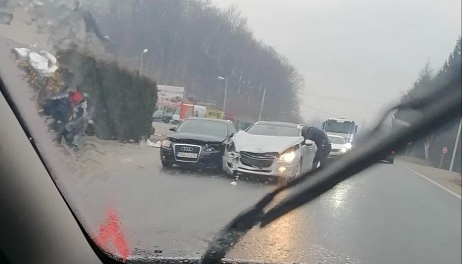 Usporen saobraćaj: Nezgoda na putu Banjuka-Prijedor