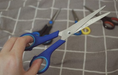 Evo kako da brzo i jednostavno naoštrite makaze