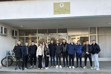 TRADICIJA VEĆ 12 GODINA Učenici i vaspitač Srednjoškolskog doma u Banjaluci pokazali humanost