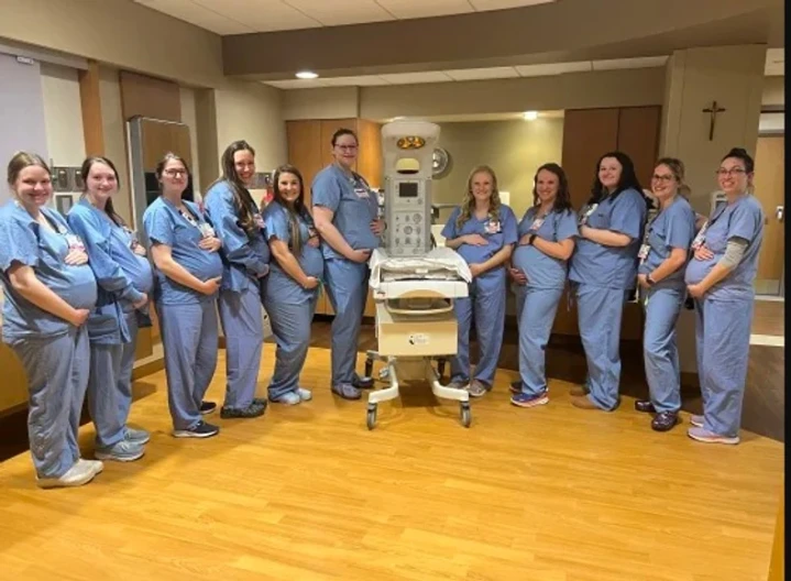 Čak 14 medicinskih sestara istovremeno trudne: Porađaće se na istom mjestu gdje rade