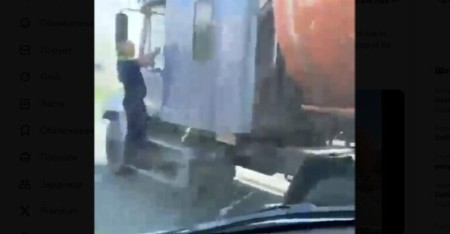 Nije htio da stane: Kamiondžija vozio policajca pet kilometara na blatobranu