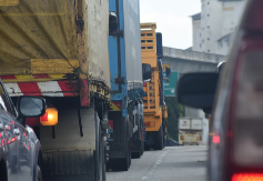 Od ponoći blokada teretnih prelaza i na ulazu u Srbiju