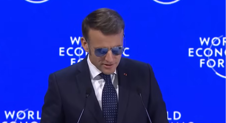 Makronova stranka mijenja ime