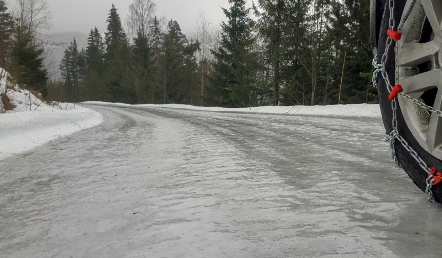 "Crni led" u Njemačkoj: Evo šta to znači za vozače