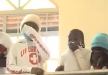 Upali u crkvu s puškama, suzavac i pucnjava, lider opozicije tvrdi: „Htjeli su da me ubiju“