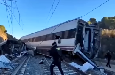 Španija će isplatiti 20 miliona evra odštete žrtvama sudara brzog voza