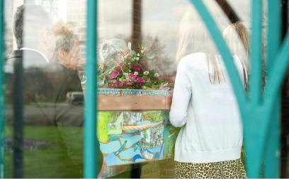 Sahranio pogrešnu ženu, a onda mu se supruga živa pojavila na vratima