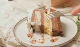 Neskvik torta koju djeca obožavaju: Pravi se jako brzo, a krem oduševljava