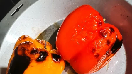 Kako pravilno zamrznuti pečene paprike da sačuvaju ukus i teksturu
