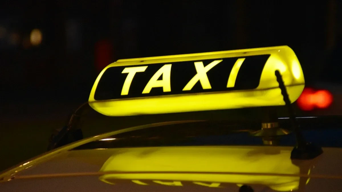 Novi udar na džepove Banjalučana: Od sada i za najkraću taksi vožnju plaćate najmanje 7 KM