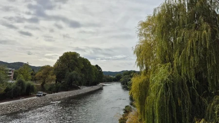Hladna jutra i mraz širom BiH: Stiže novi prodor hladnoće