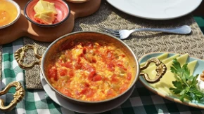 Okusi Orijenta na vašem stolu: Sočni turski menemen koji se ne propušta
