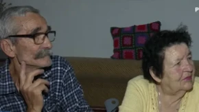 Potez bez presedana u tradicionalnoj sredini: Bili 55 godina u braku, dijelili jednu jabuku, a muž uradio nešto što je šokiralo sve