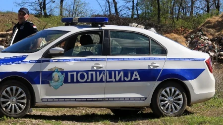 Djevojka pala sa drugog sprata zgrade u Novom Pazaru