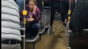 Istanbul pod vodom, proglašeno vanredno stanje: Obilne padavine potopile grad od 16 miliona stanovnika, zatvorene škole i obustavljen rad (VIDEO)