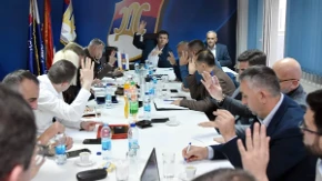 SDS će preživjeti aktuelni haos, ali šta će ostati?