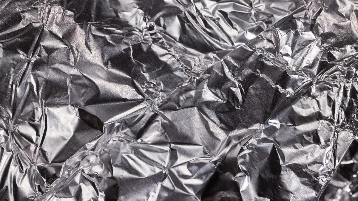 Aluminijumska folija može mnogo više nego što mislite: Pet trikova koji olakšavaju kućne poslove