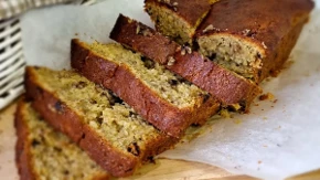 Sočan banana kolač koji uspijeva i početnicima: Jednostavan recept za poslasticu punu voća