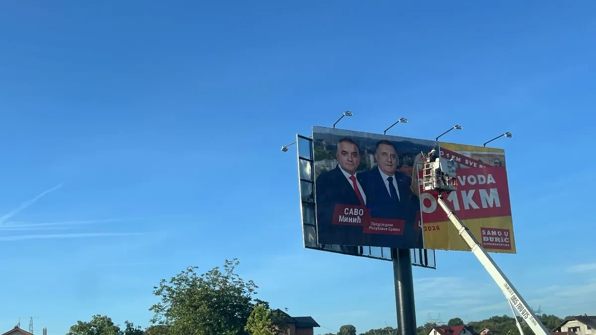 Strankama danas ističe rok za uklanjanje izbornih plakata: Kazne i do 30.000 KM