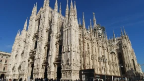 Italija šalje 500 vojnika u Milano: Grad potresli nasilni protesti, više od 270 ljudi privedeno