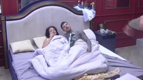 Burna noć u „Eliti 10“: Filip Đukić bio prisan sa dvije djevojke, Marko Osmakčić izbačen iz rijalitija