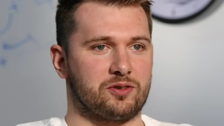 Dončić se sukobio sa rukijem, pa mu održao lekciju na terenu: „Kad me provociraju, dobiju drugu verziju mene“ (VIDEO)