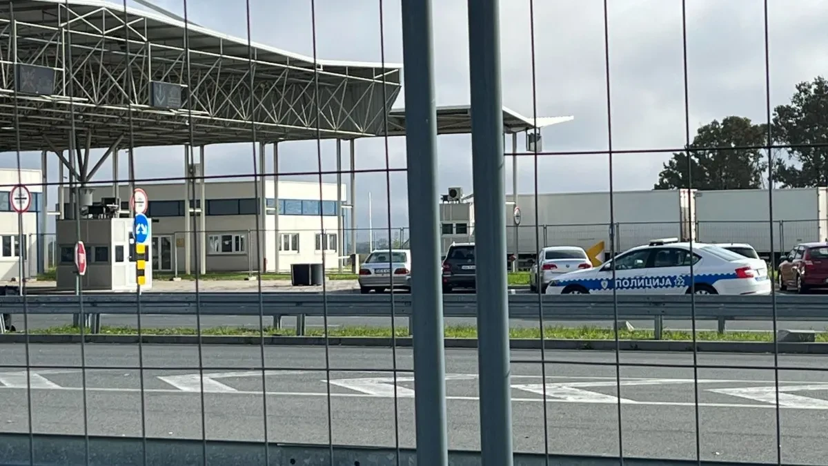 Nesvakidašnja drama na graničnom prelazu Gradiška: Prijedorčanin zaboravio suprugu i sam krenuo ka Njemačkoj