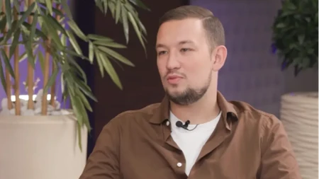 Uroš Živković otkrio zbog čega zaplače kada je sa roditeljima: „Sve je to od sreće“