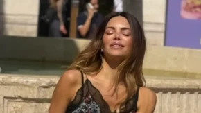 Osvanula potpuno gola u muzeju u Zagrebu: Nikolina Pišek objavila fotku od prije 15 godina i šokirala urnebesnim komentarom