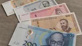 Hoće li rasti minimalac u Srpskoj? Sindikati i poslodavci počinju pregovore o platama za 2027. godinu