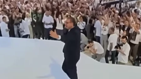Vučić nakon skupa u Areni objavio snimak: Srbija se pita! Narod se pita! (VIDEO)