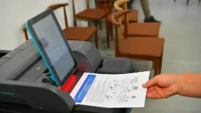 CIK utvrđuje konačne rezultate: Krajnji rok za preuzimanje glasačkih listića iz inostranstva