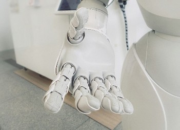 Kina pokrenula prvu svjetsku borilačku ligu humanoidnih robota