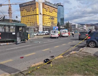 Jedna osoba poginula nakon iskakanja tramvaja iz šina u Sarajevu