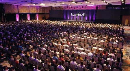 Nauči kako primijeniti AI u digitalnom marketingu za dva dana!