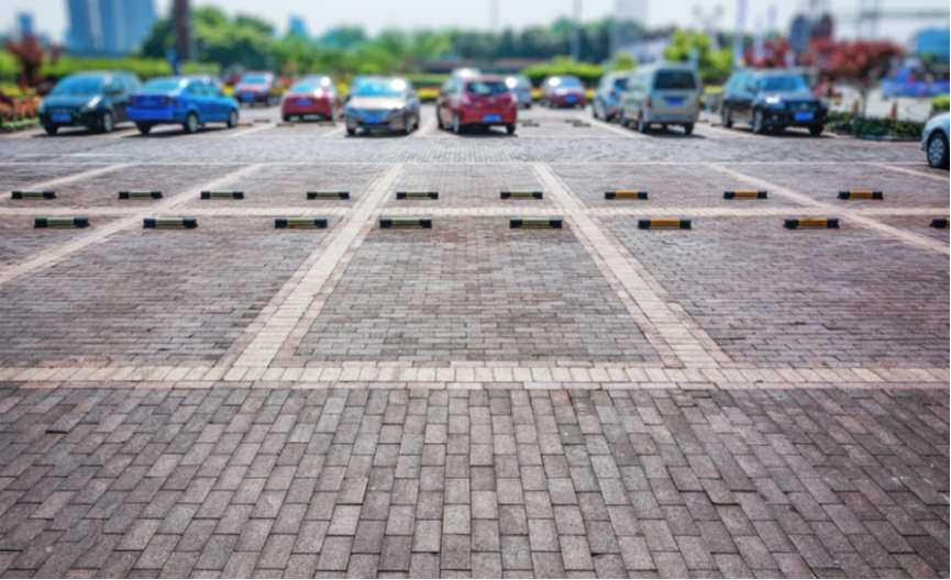 Vozači u Banjaluci platili skoro 50.000 KM zbog parkiranja