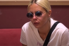 Bivšoj učesnici "Zadruge" iz Banjaluke preminuo otac, a majka završila u kolicima