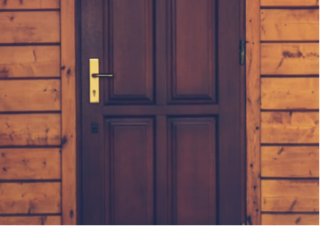 Zašto ljudi obmotavaju kvake aluminijumskom folijom? Razlog je jednostavniji nego što mislite