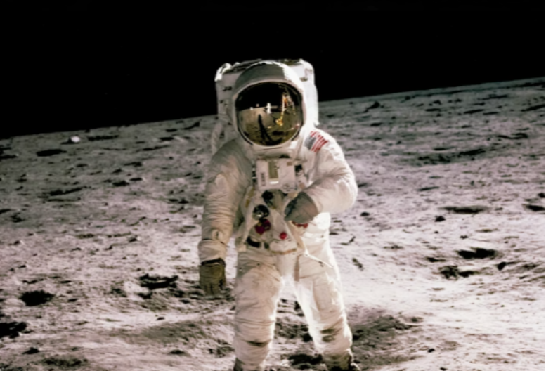 Svemirski rat milijardera: Ko će prvi vratiti ljude na Mjesec?