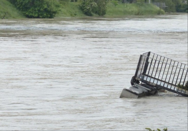 Uvedena vanredna odbrana od poplave kod Vranja i Zaječara